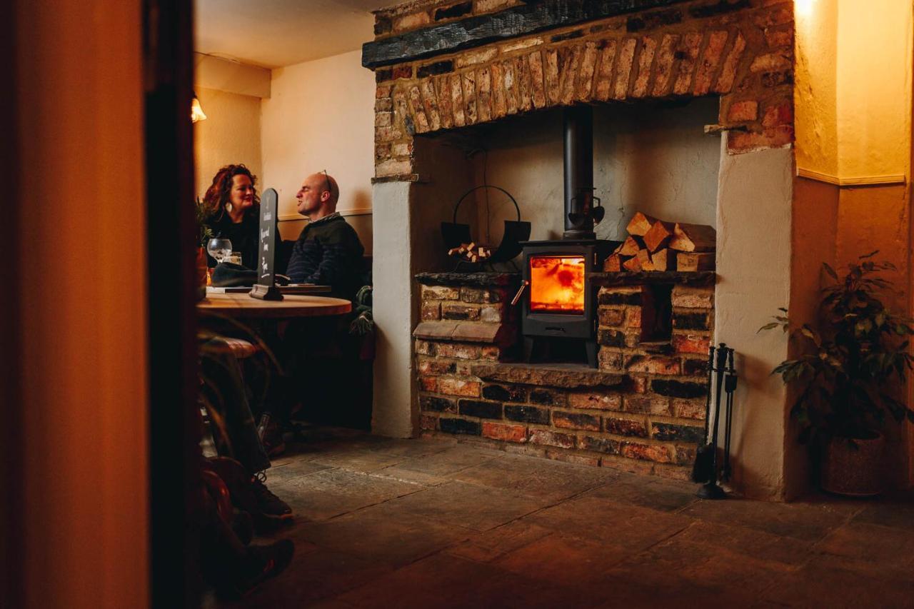 Exelby Green Dragon Leeming Bar Екстериор снимка