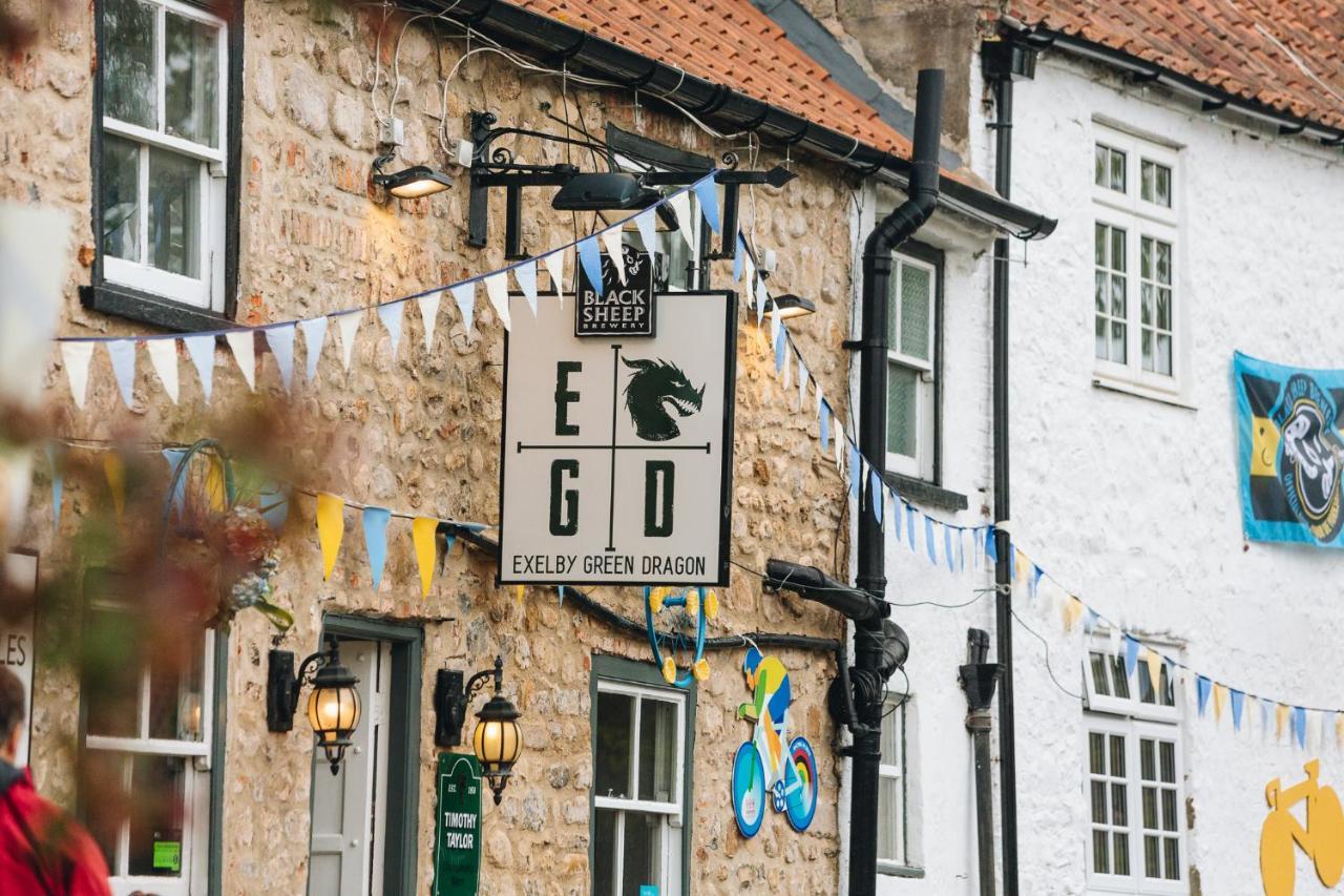 Exelby Green Dragon Leeming Bar Екстериор снимка